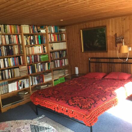 23626348-3A18-4D5C-A44A-C779C37F89F4