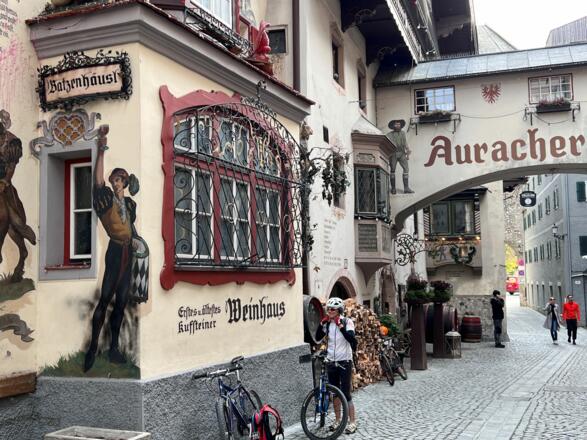 Traditionsgasthaus in Kufstein, 4 km von der Fewo ziwschen Berg und Bach in Kiefersfelden, gepflegte Gastlichkeit