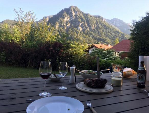 Abendessen auf der Terrasse