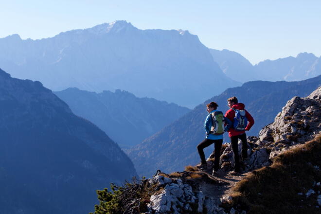 Bergtour Teufelstättkopf Sonnenberg und Kofel - Blick auf Zugspitze und Wetterstein