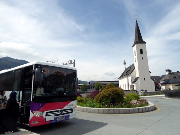 Vom Busterminal Fuschl fährt der Bus 150 im idealen Halbstundentakt.