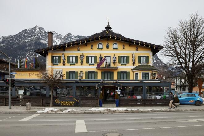Atlas Posthotel Vorderansicht