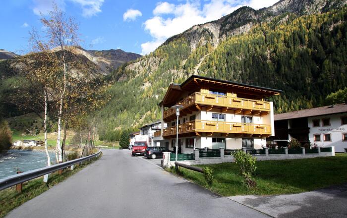 Haus Simone im Sommer nordseitig