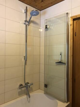 bathroom 2nd floor