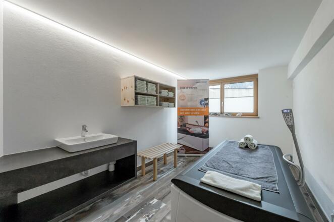 Hydrojet Gesundheits Massageliege
