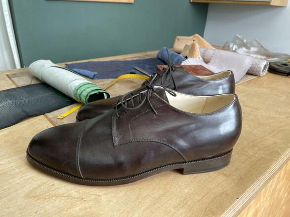 Fertige Maßschuhe