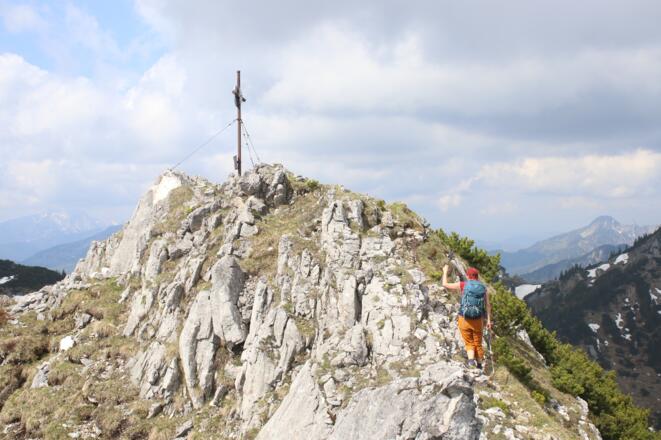Der schöne Gipfelkamm der Ruchenköpfe (1805 m)