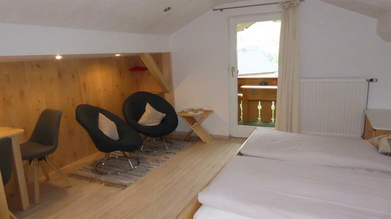 Dachgeschoß SingleWohnung