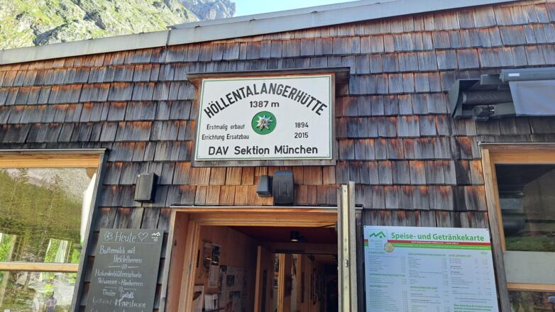 Höllentalangerhütte