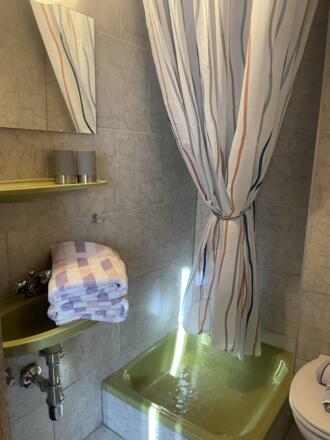 IMG_7457 Badezimmer (5. und 6. Person)