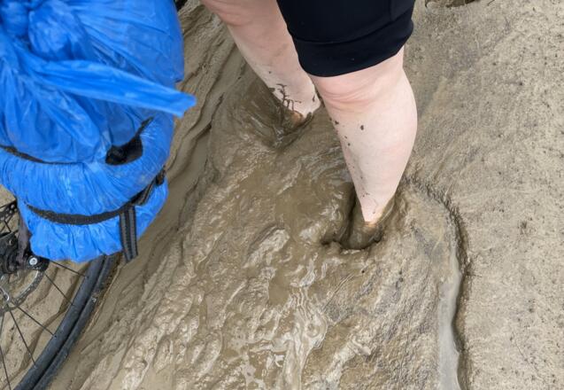 Mutavelli bis zu den Knöcheln