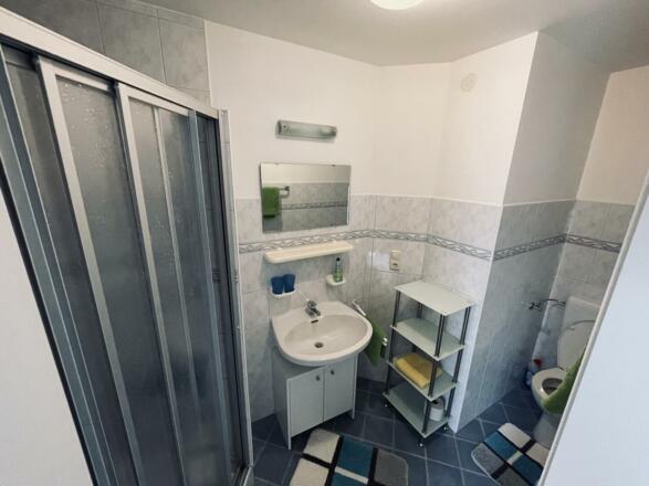 Badezimmer, 2Stock, 1Schlafzimmer