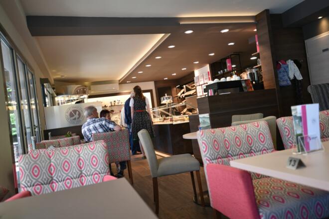 cafe_krupp_1_bw