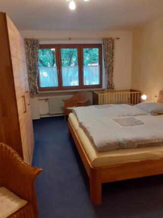 Elternschlafzimmer EG