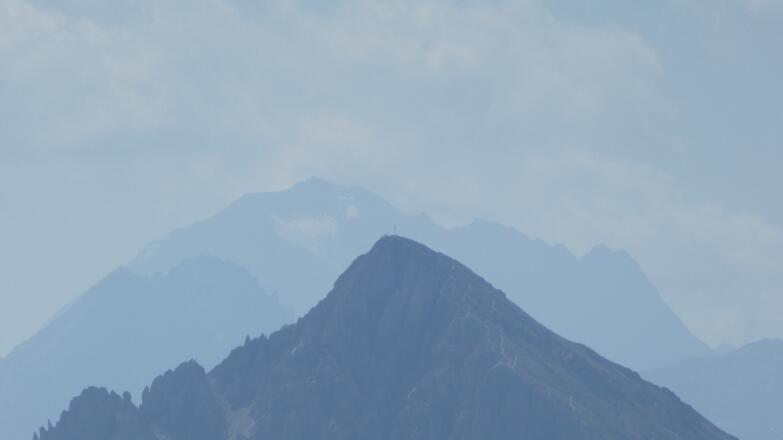Blick über die Seefelder Reiter Spitze zum Habicht ins Stubei
