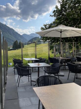 Terrasse Hotel Steinbock Mittelberg