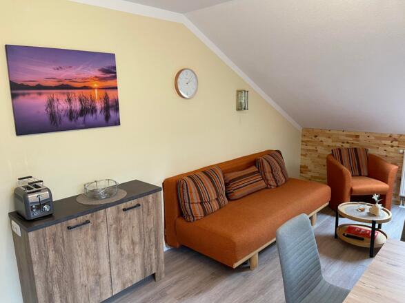 E7D6708C-1A60-497E-9D18-8F14A1198826