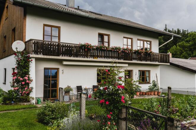 Zuhaus mit den Ferienwohnungen