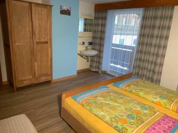 Appartement 5 Schlafzimmer mit Balkon