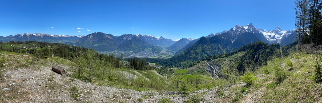 Blick über den Schesamurbruch Richtung Bludenz