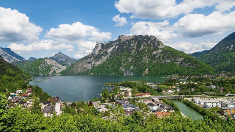csm_Ebensee_am_Traunsee_Frühling____Gerhard_Spengl