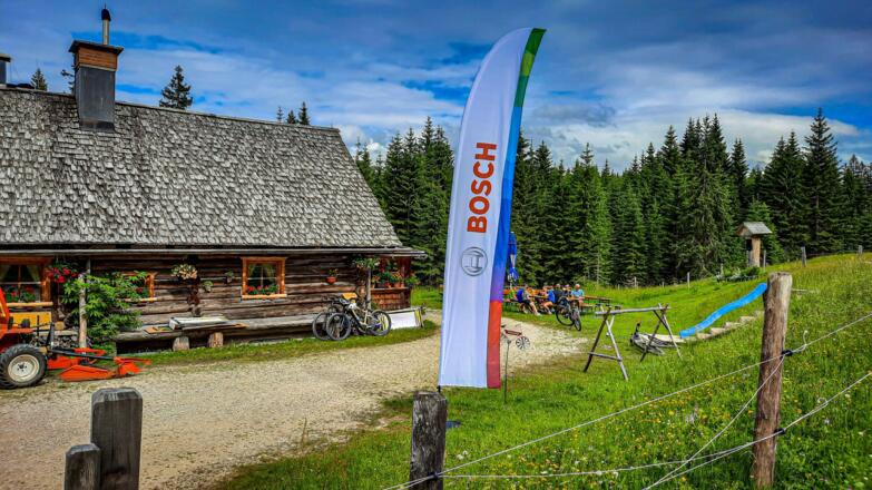 Bosch Ladepunkt Zeishofalm