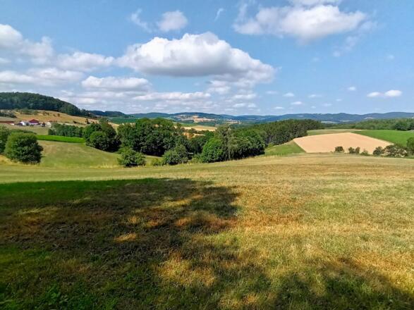 Blick nach Rißmannsdorf vom Weg nach Stützbrunn