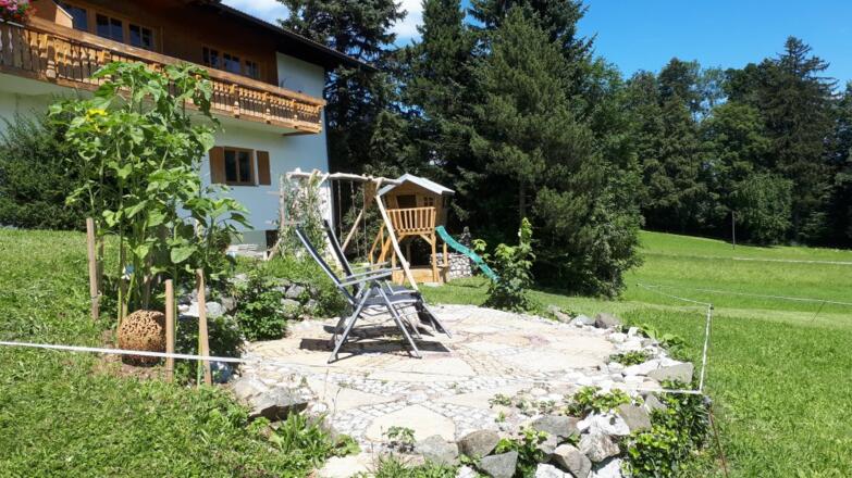 Gemütliche Liegestuhlinsel