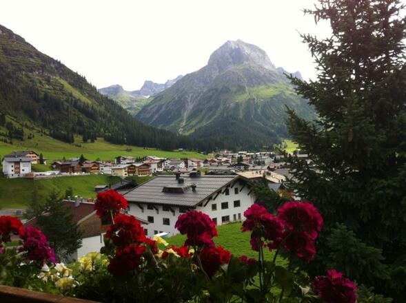 Ausblick vom Buerstegg zum Omeshorn
