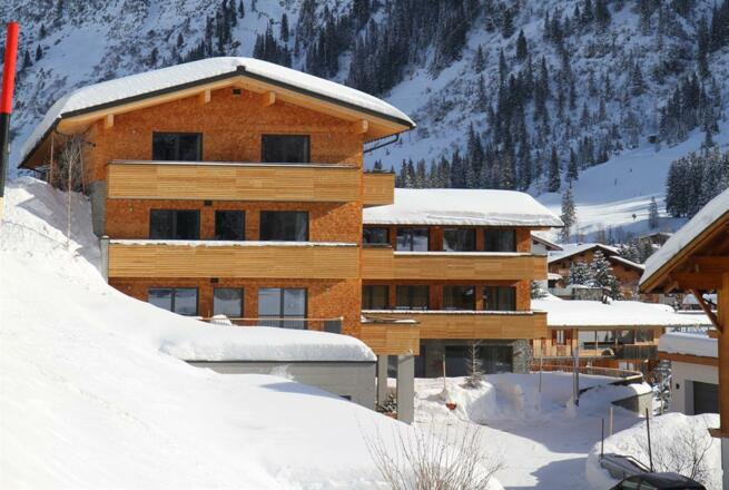 MATS von Zug kommend