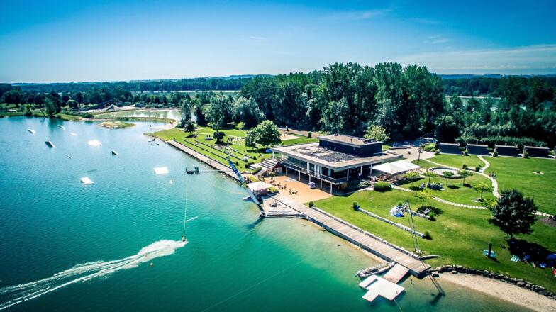 Jetlake