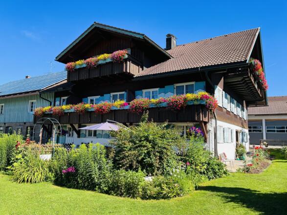 „Bergnest“ 2. Etage links „Morgensonne“ rechts