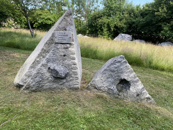 Erlebniswelt Granit - Einschluss Stein