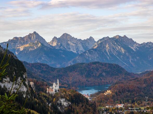 Bald hast du eine schöne Aussicht auf die Königsschlösser.