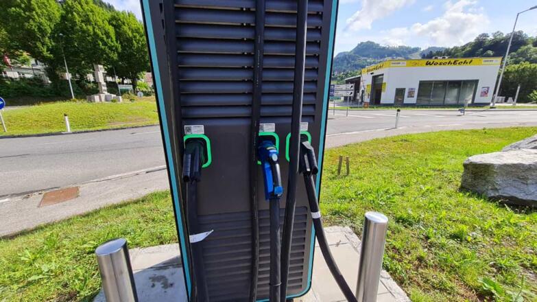 E-Schnell-Ladestation