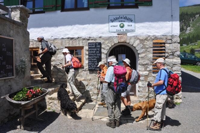 Die Schönfelder Hütte - ein beliebtes Ausflugsziel für alle Jahrgänge.