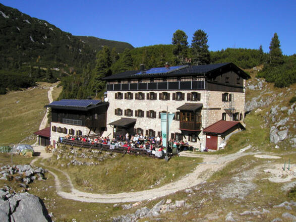 Neue Traunsteiner Hütte