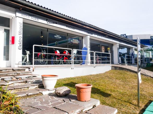 Schaufenster Autohaus Kruckenhauser