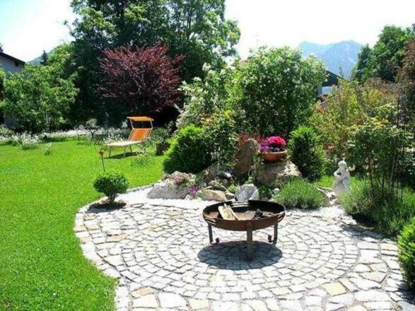 Grillmöglichkeit im Garten