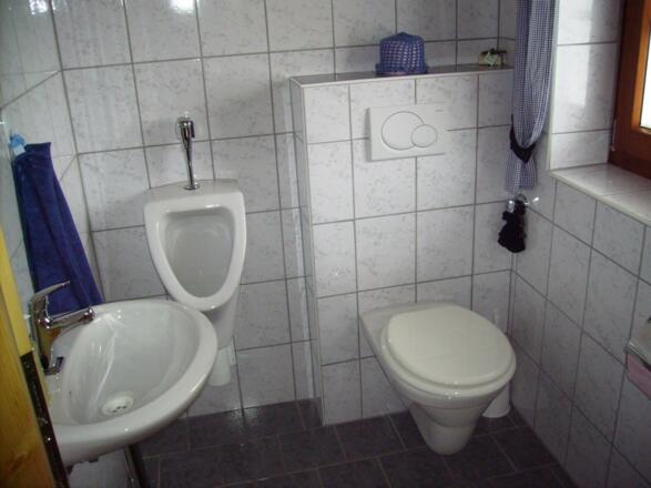 Badezimmer und WC