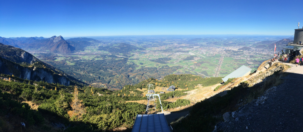 Blick zum Zeppezauerhaus