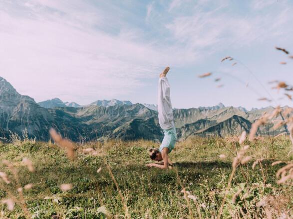 Naturhotel Chesa Valisa Yoga in der Natur