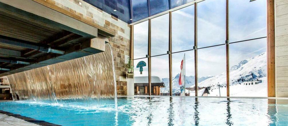 Hotel Edelweiss Pool Panorama