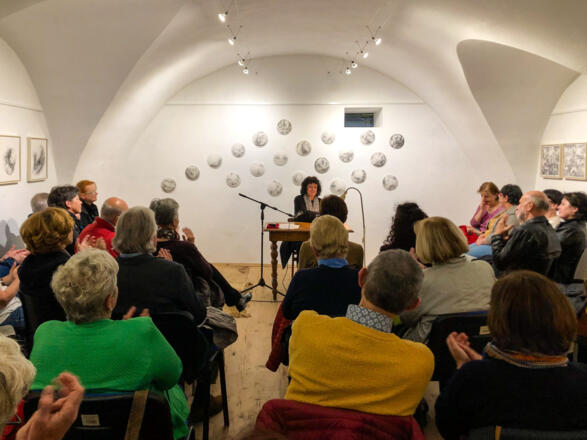 Lesung im Gewölberaum des Prevenhuberhauses