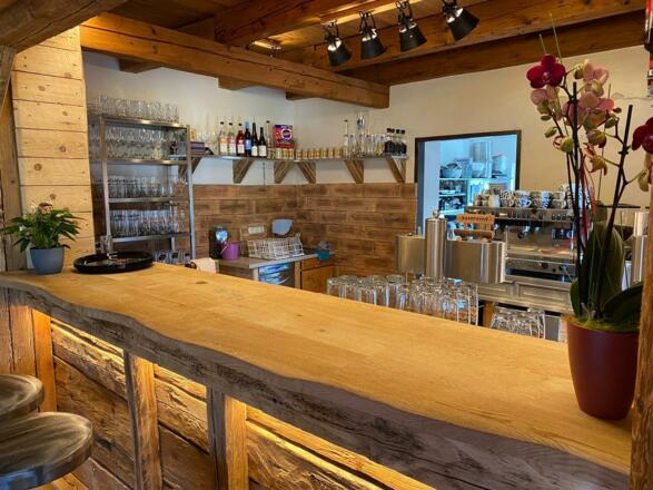 Bar 1