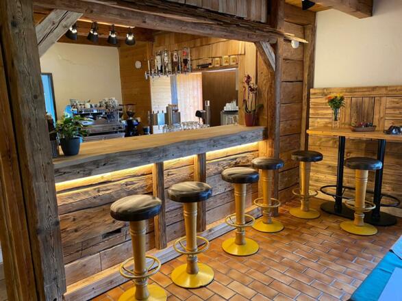 Bar 3