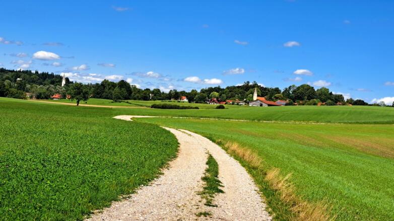 Zwei-Kirchen-Blick bei Unteralting