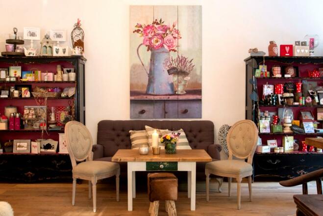 Cafe Genuss Sitzecke