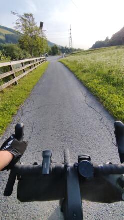 Am Radweg zwischen Gries und Bruck