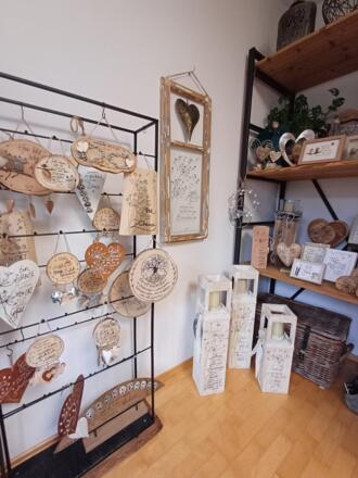 Geschenke und Mitbringsel aus Altholz und Naturmaterialien
